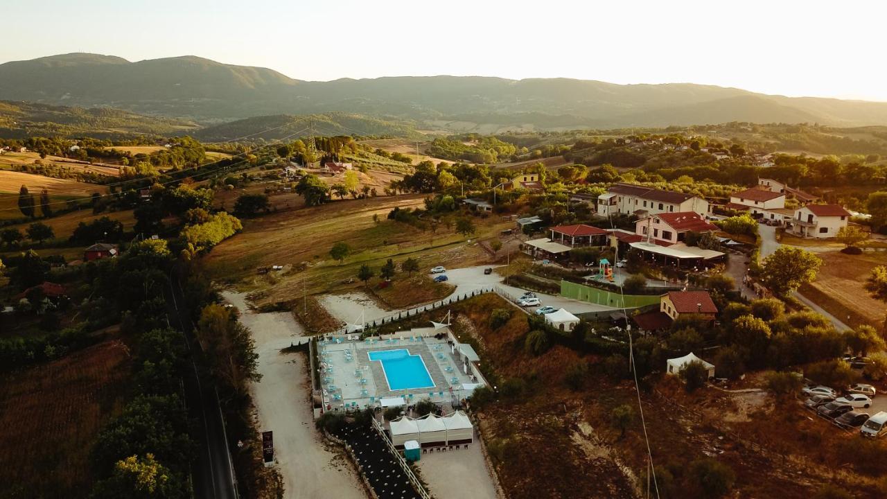 Il Pozzo Country House Collescipoli Exterior photo